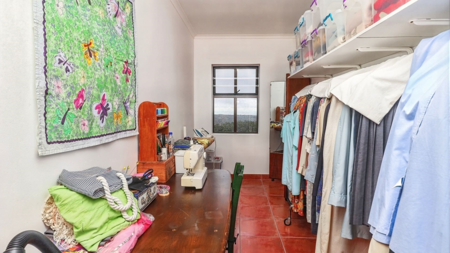 Commercial Property for Sale in Rondevlei Western Cape